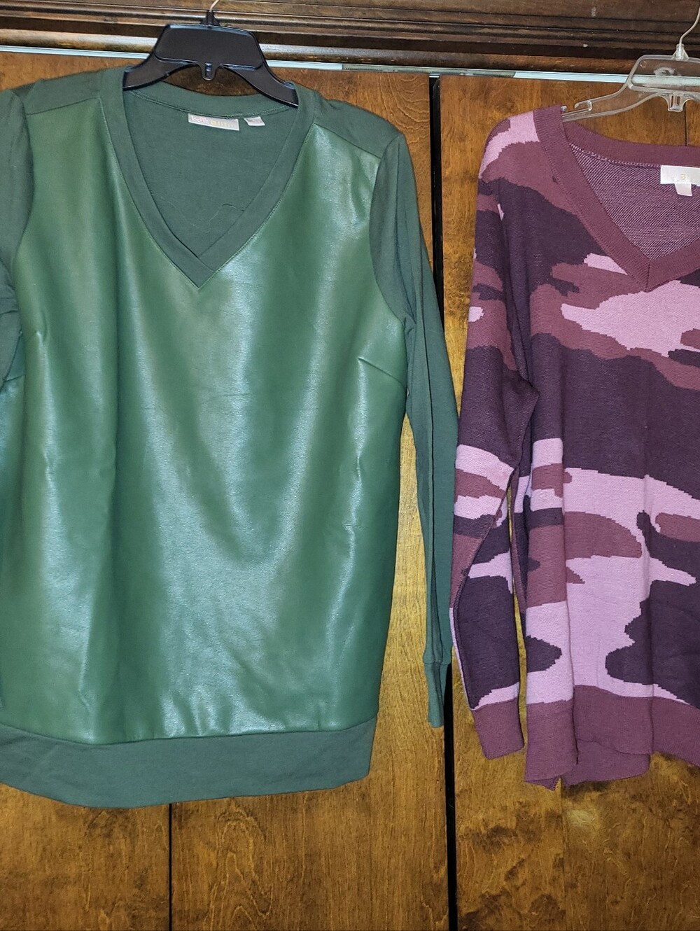 Lot of 5 Women's Size Large QVC Tops (Kim Gravel & Isaac Mizrahi) - Picture 4 of 13